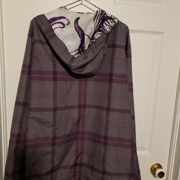 WindBreaker - Picture 3 of 4